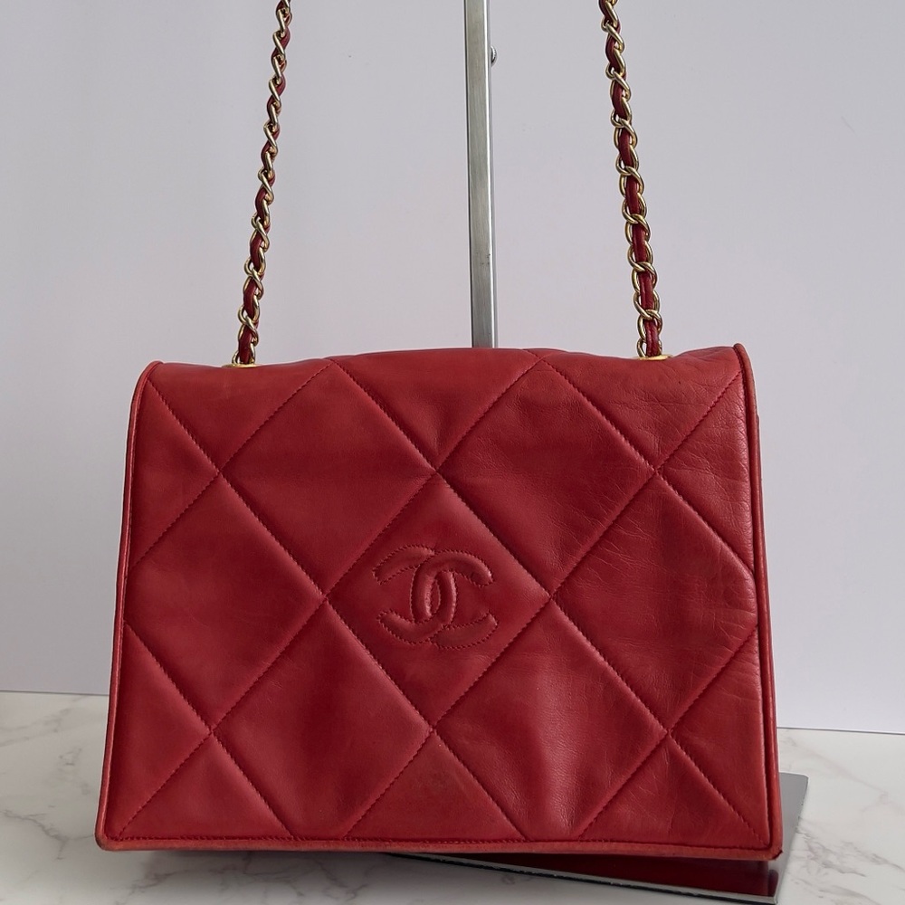 Vintage Chanel Red Diamond Quilt Leather Flap Bag